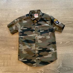 Camo short sleeve button down shirt